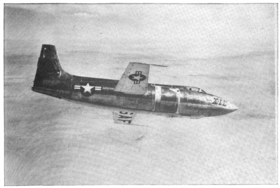 An aiplane flying on a downward slant