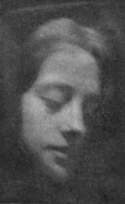 (LEONAINIE&mdash;TITLE)