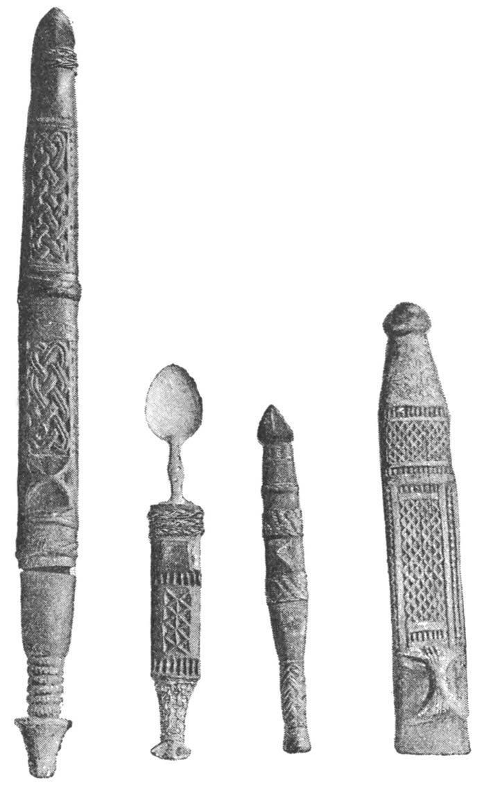 CARVED KNIVES